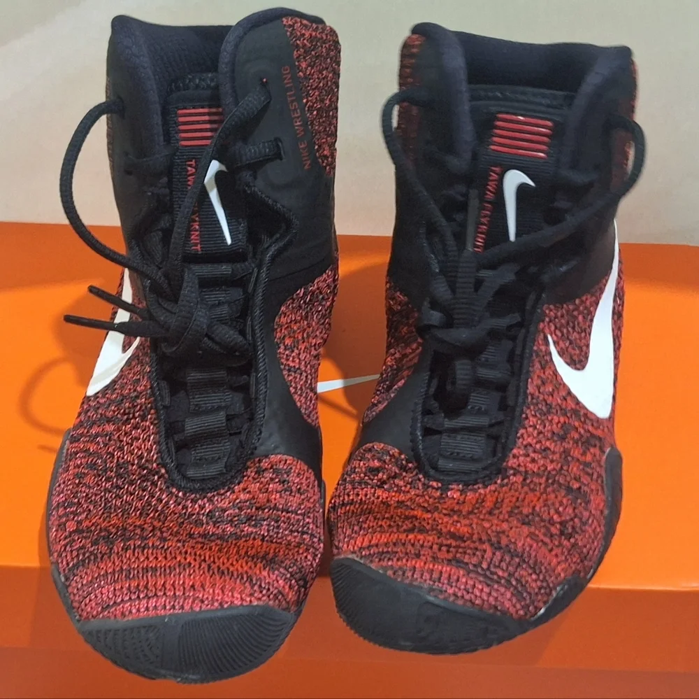 Nike Tawa Wrestling Sneakers